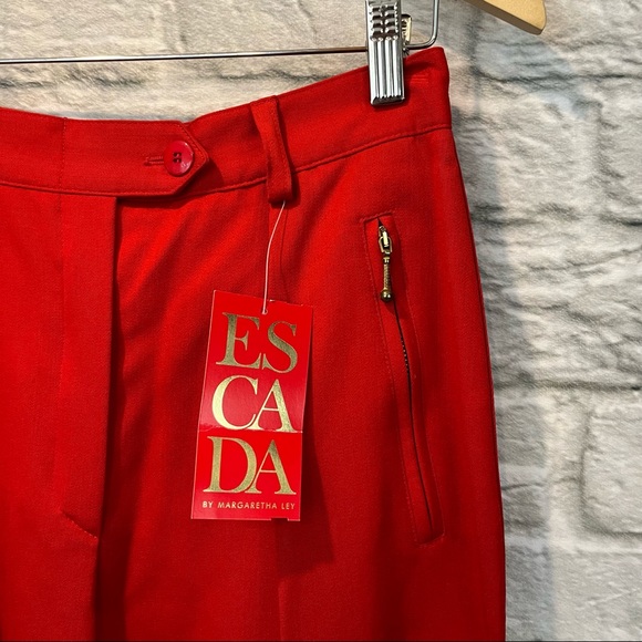 NWT Vintage Escada Women’s Euro 36 Bright Red Wool Blend Pleated Trousers - Picture 2 of 15